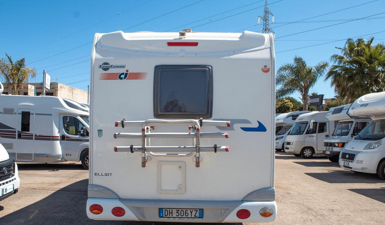 Ci elliot 40 maxi - Autocaravana capuchina: foto 4 Ci elliot 40 maxi - Autocaravana capuchina: foto 4