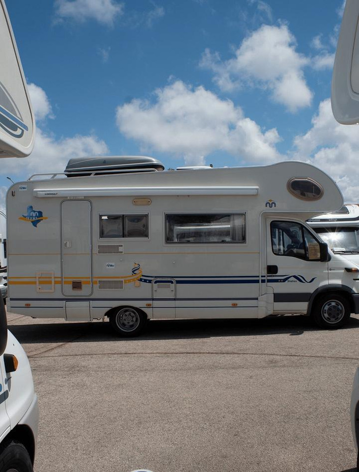 Miller texas - Autocaravana capuchina: foto 3 Miller texas - Autocaravana capuchina: foto 3
