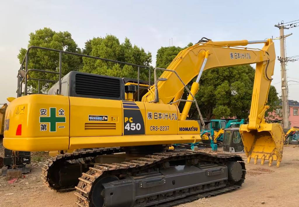 Excavadora de cadenas KOMATSU PC 450-8: foto 12
