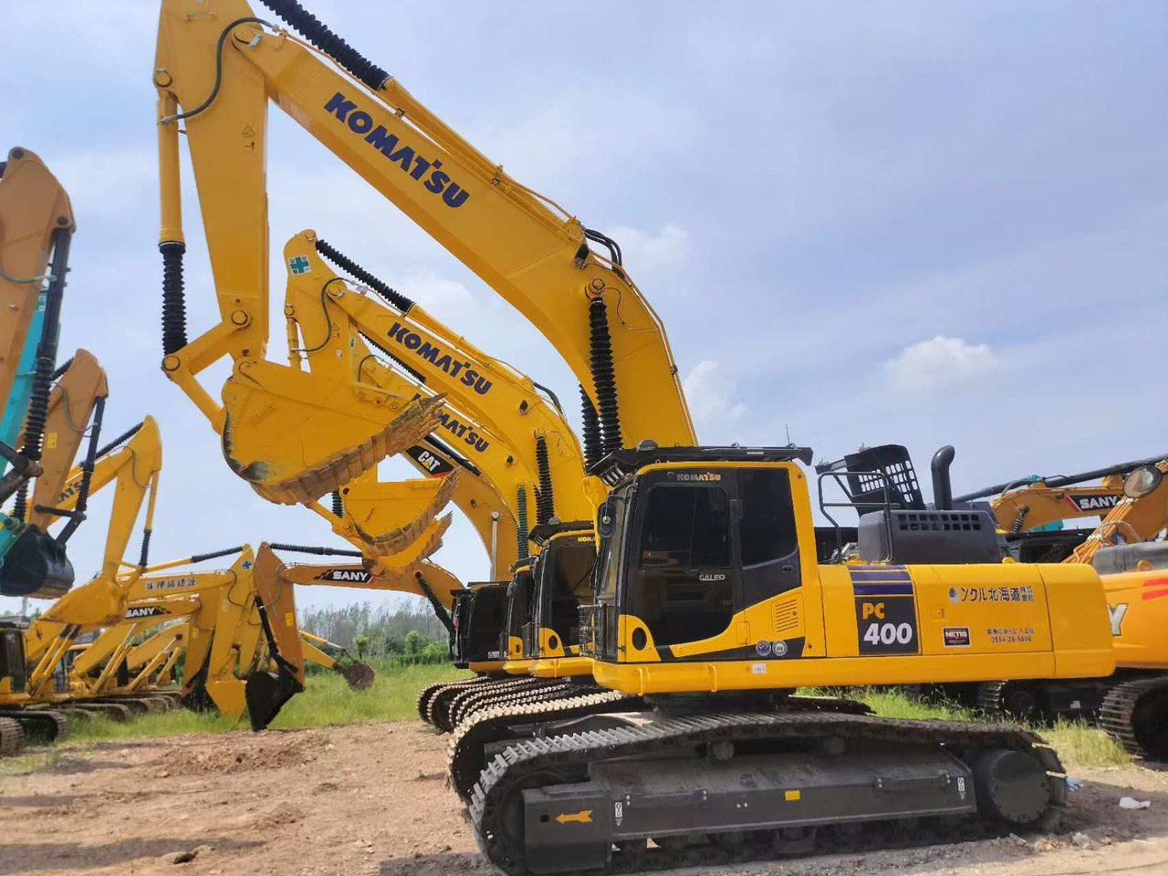 KOMATSU PC400-8 - Excavadora de cadenas: foto 1 KOMATSU PC400-8 - Excavadora de cadenas: foto 1