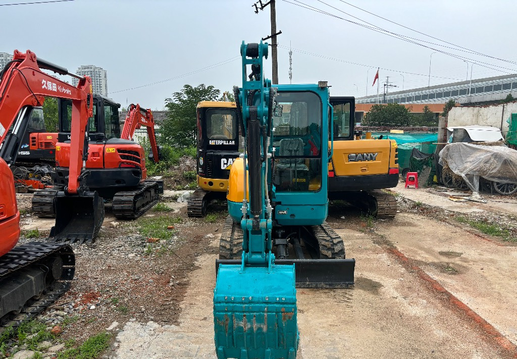KUBOTA U30 - Miniexcavadora: foto 2 KUBOTA U30 - Miniexcavadora: foto 2