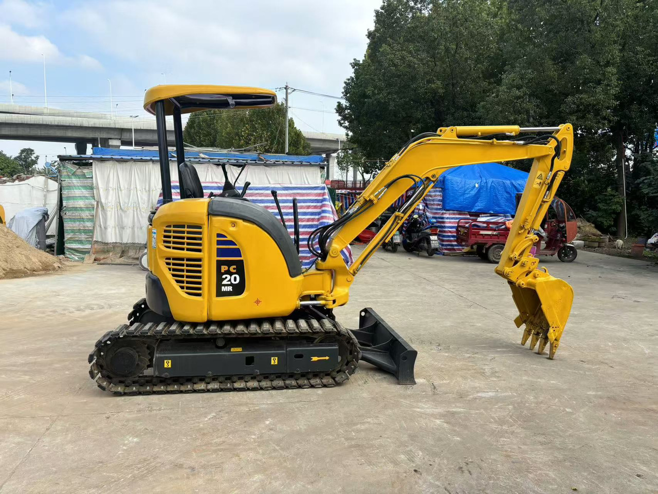 Miniexcavadora Komatsu Komatsu 20, Komatsu 20 [ Copy ]: foto 6