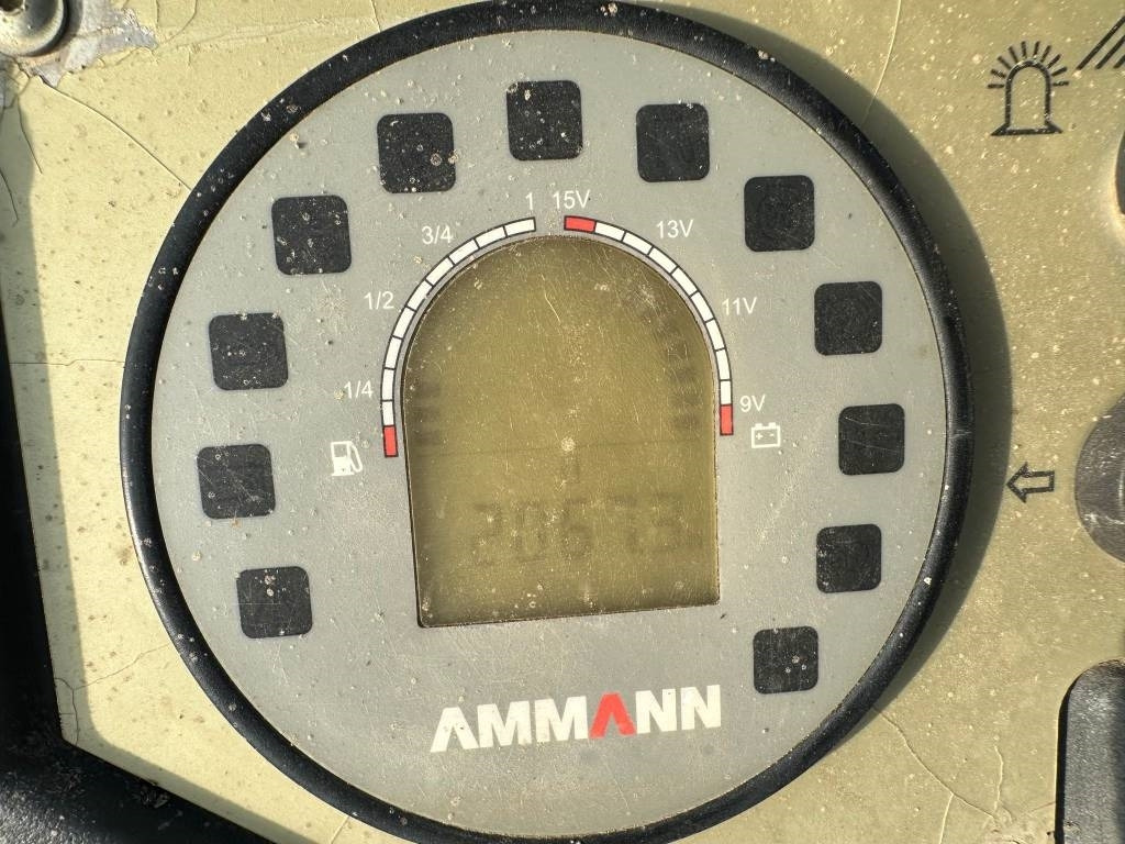 Apisonadora de asfalto Ammann ARX 26: foto 9 Apisonadora de asfalto Ammann ARX 26: foto 9