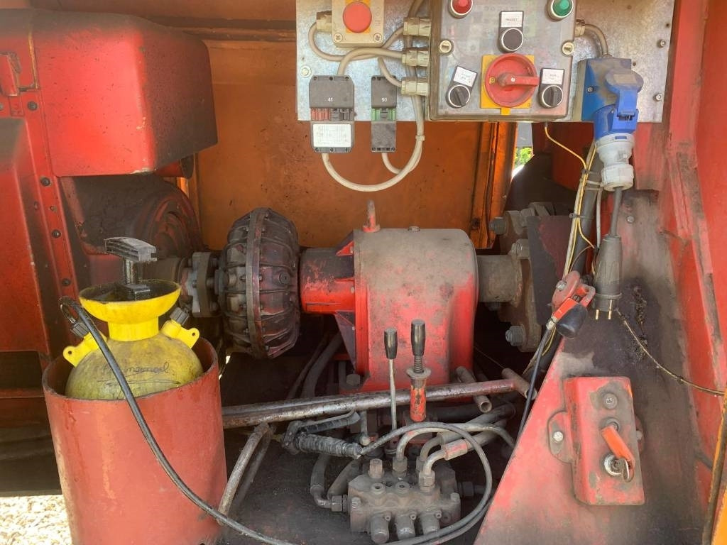 Bagela BF60/25 - Construcción de carreteras: foto 5 Bagela BF60/25 - Construcción de carreteras: foto 5