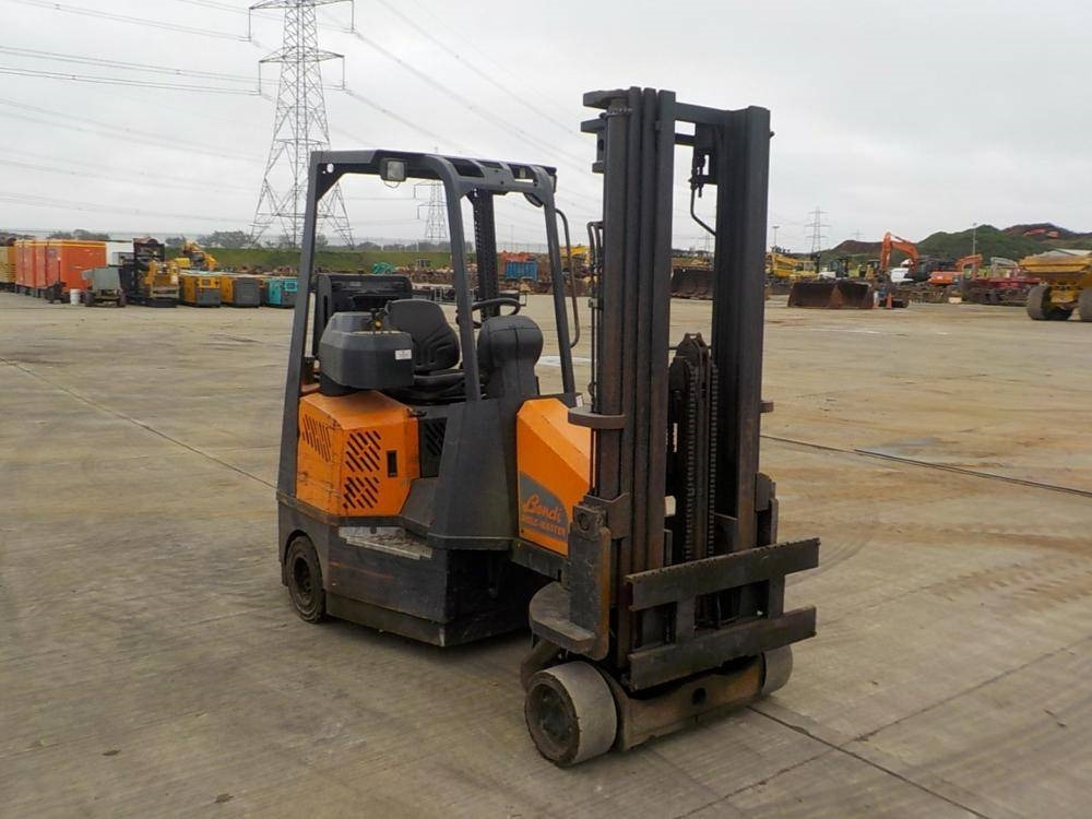 Bendi 20S Aisle Master - Carretilla elevadora de gas: foto 4 Bendi 20S Aisle Master - Carretilla elevadora de gas: foto 4