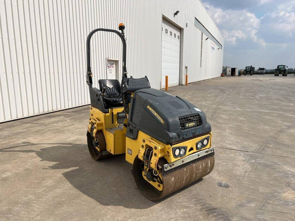 Bomag BW 100 AD M-5 - Apisonadora de asfalto: foto 4 Bomag BW 100 AD M-5 - Apisonadora de asfalto: foto 4