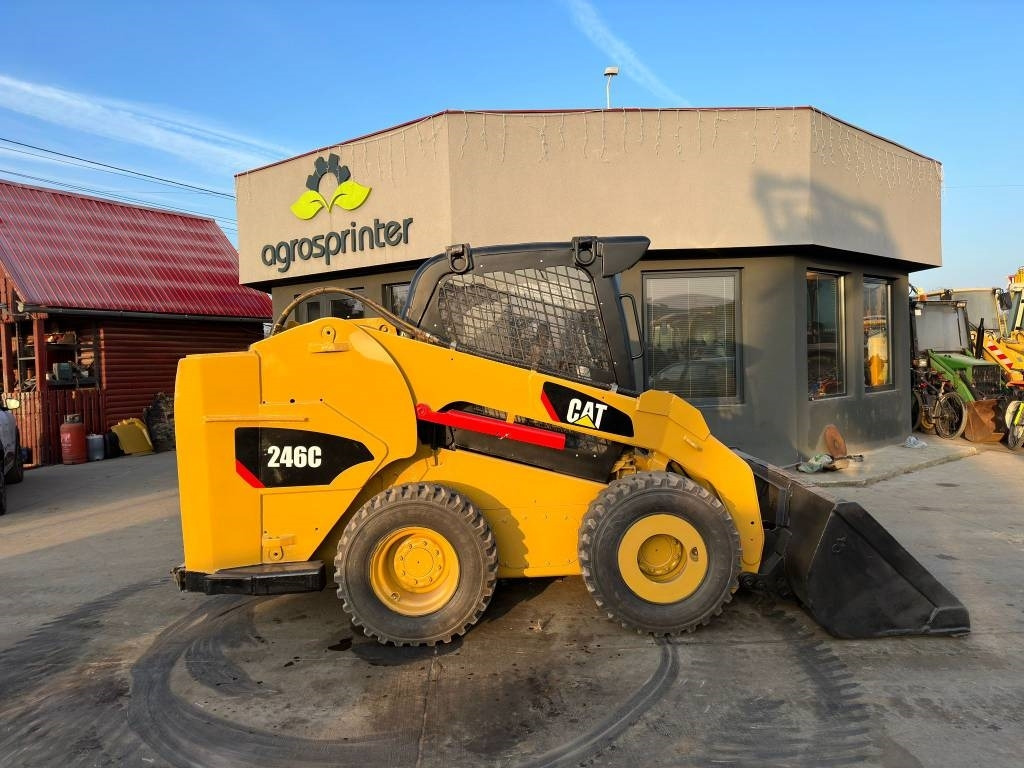 CAT 246 C - Minicargadora: foto 4 CAT 246 C - Minicargadora: foto 4