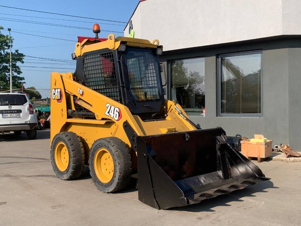 CAT 246 - Minicargadora: foto 4 CAT 246 - Minicargadora: foto 4
