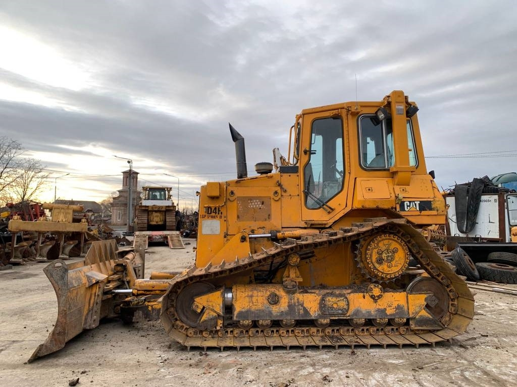 CAT D 4 H LGP II - Bulldozer: foto 2 CAT D 4 H LGP II - Bulldozer: foto 2