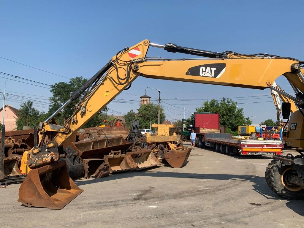 CAT M 318 F - Excavadora de ruedas: foto 4 CAT M 318 F - Excavadora de ruedas: foto 4