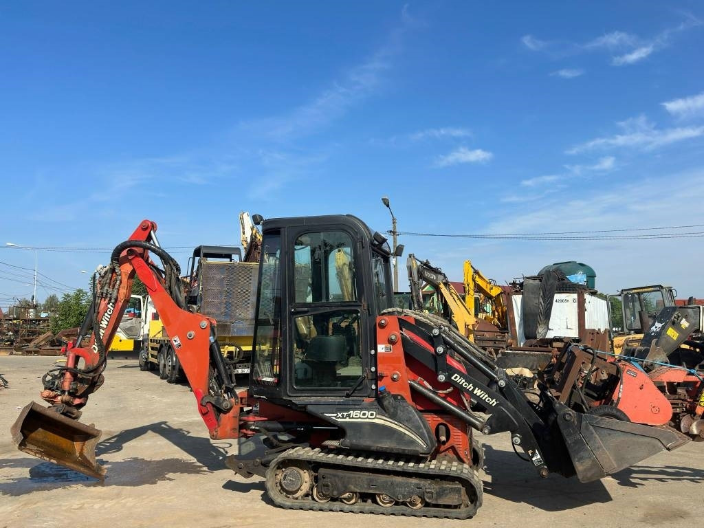 Ditch Witch XT 1600  - Retroexcavadora: foto 3 Ditch Witch XT 1600  - Retroexcavadora: foto 3