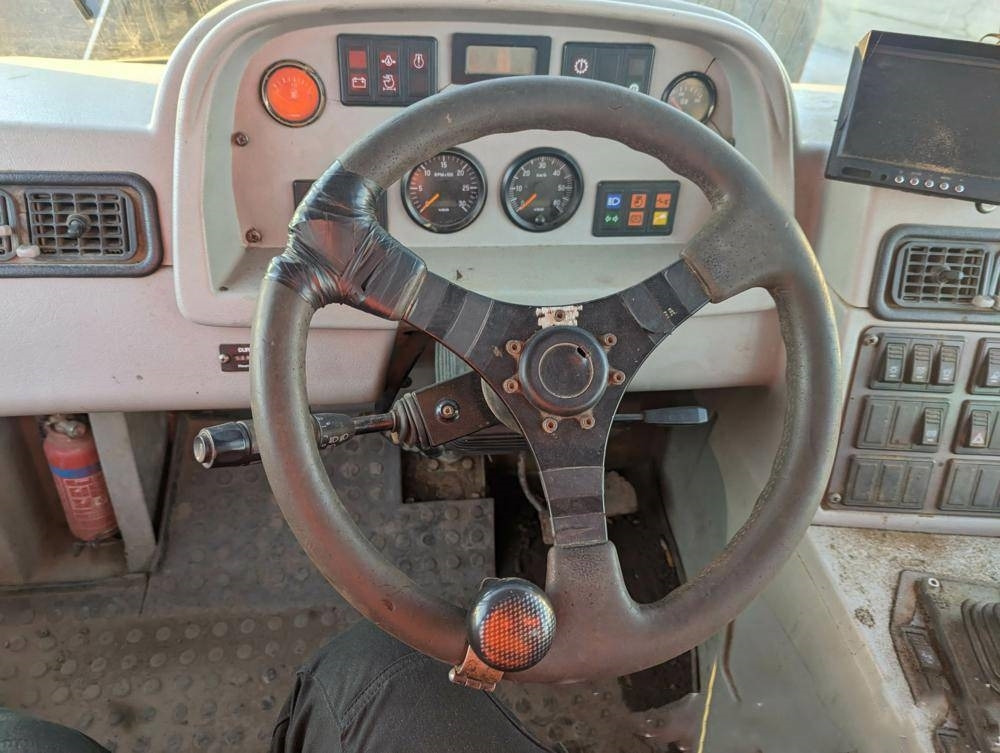 Dúmper articulado Doosan MT31: foto 9