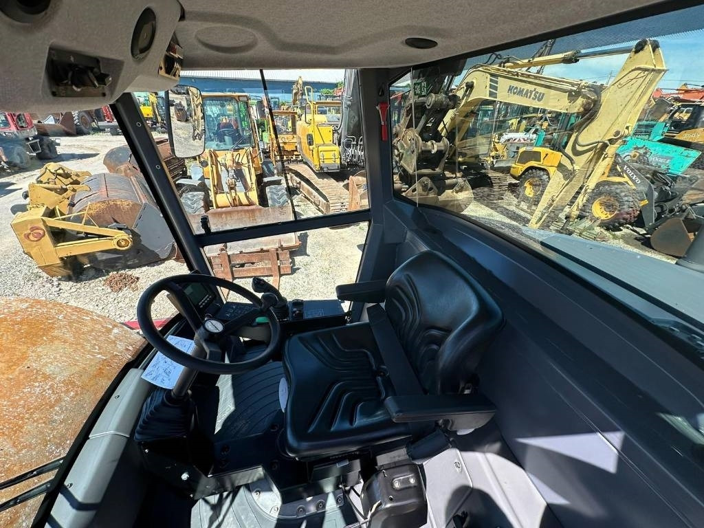 Compactador Dynapac CA 5500D: foto 15