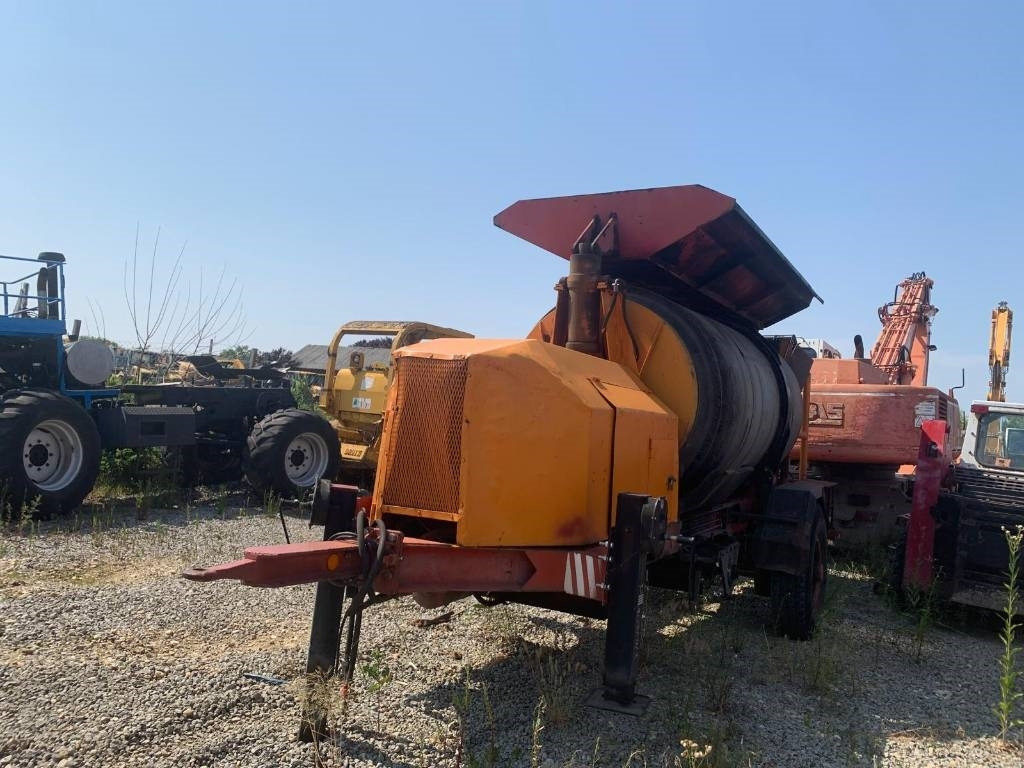 Gerhard Eckart BF60-25 - Construcción de carreteras: foto 3 Gerhard Eckart BF60-25 - Construcción de carreteras: foto 3