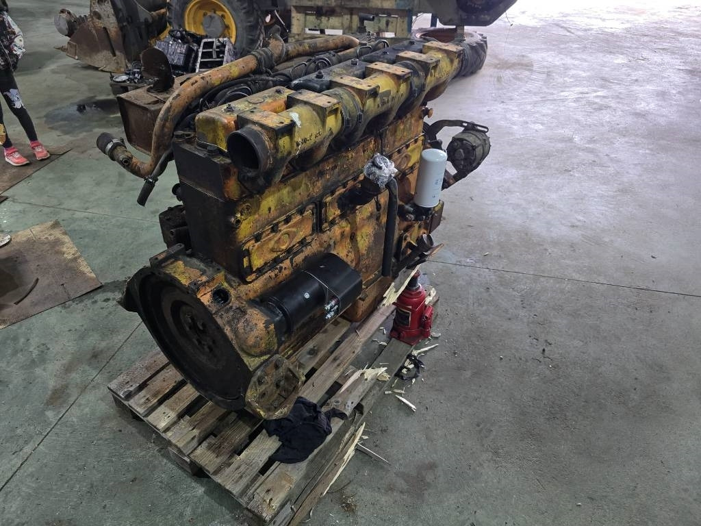 Hanomag 6 Cylinder ENGINE - Motor para Maquinaria de construcción: foto 3 Hanomag 6 Cylinder ENGINE - Motor para Maquinaria de construcción: foto 3