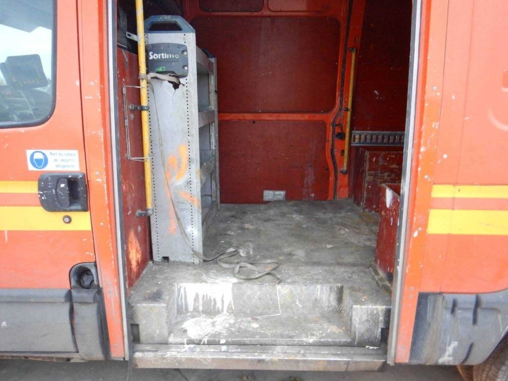 Iveco Daily 50C15 - Furgón: foto 3 Iveco Daily 50C15 - Furgón: foto 3