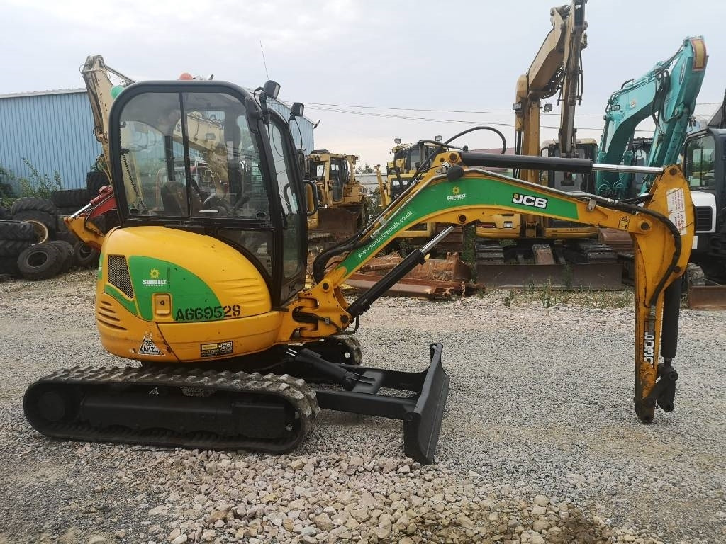 JCB 8030 - Miniexcavadora: foto 3 JCB 8030 - Miniexcavadora: foto 3