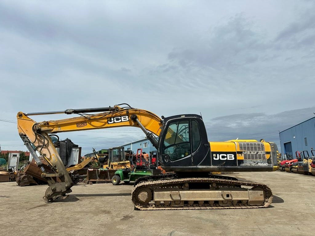 JCB JS 240 N LC - Excavadora de cadenas: foto 2 JCB JS 240 N LC - Excavadora de cadenas: foto 2