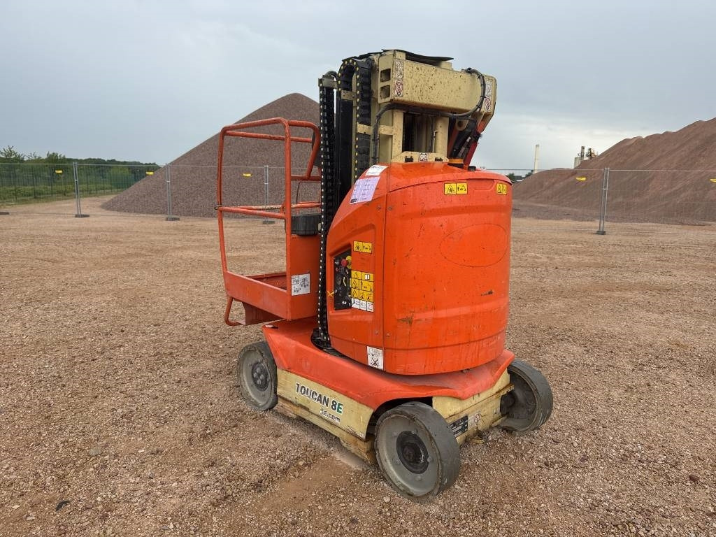 JLG Toucan 8 E  - Plataforma de mástil vertical: foto 3 JLG Toucan 8 E  - Plataforma de mástil vertical: foto 3