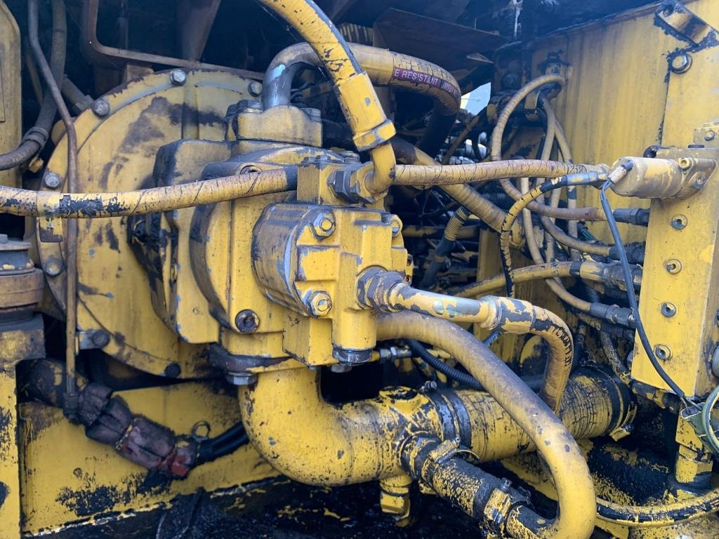 Komatsu PC 180 LC-6K - Excavadora de cadenas: foto 4 Komatsu PC 180 LC-6K - Excavadora de cadenas: foto 4