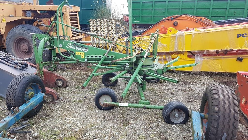 Krone swadro 461 - Henificadora: foto 2 Krone swadro 461 - Henificadora: foto 2