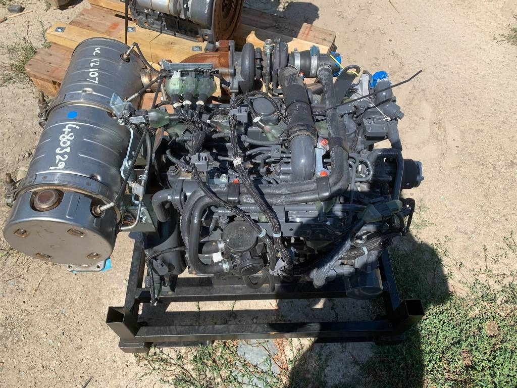 Kubota V 2403 NEW ENGINE - Motor para Maquinaria de construcción: foto 1 Kubota V 2403 NEW ENGINE - Motor para Maquinaria de construcción: foto 1