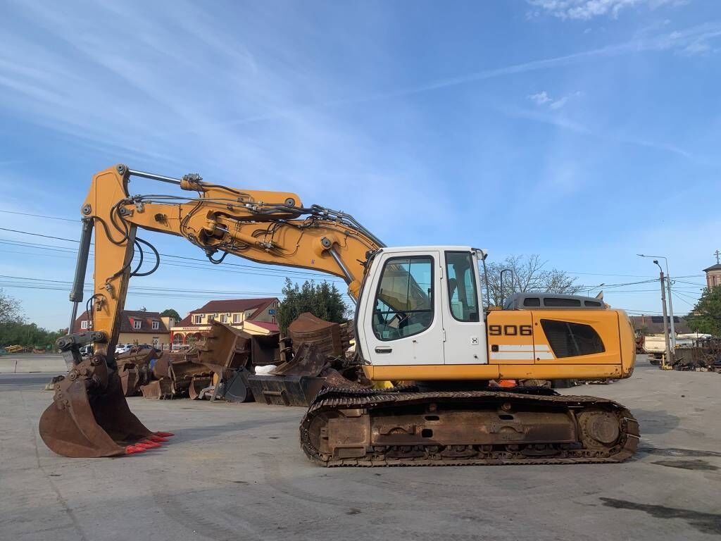 Liebherr R 906 LC - Excavadora de cadenas: foto 2 Liebherr R 906 LC - Excavadora de cadenas: foto 2