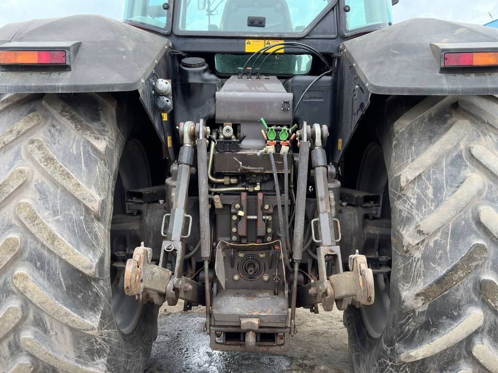 Massey Ferguson 8160 - Tractor: foto 4 Massey Ferguson 8160 - Tractor: foto 4