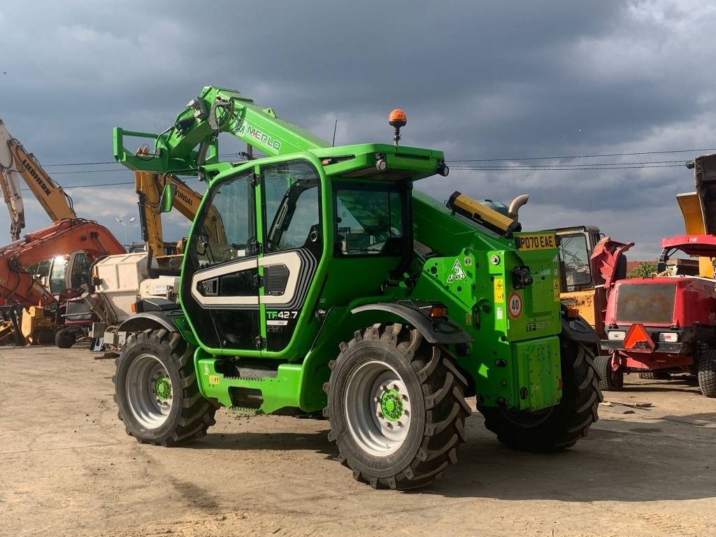 Manipulador telescópico Merlo TF 42.7 CS-140: foto 7 Manipulador telescópico Merlo TF 42.7 CS-140: foto 7