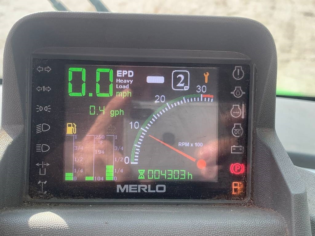 Manipulador telescópico Merlo TF 42.7 CS-140: foto 12 Manipulador telescópico Merlo TF 42.7 CS-140: foto 12