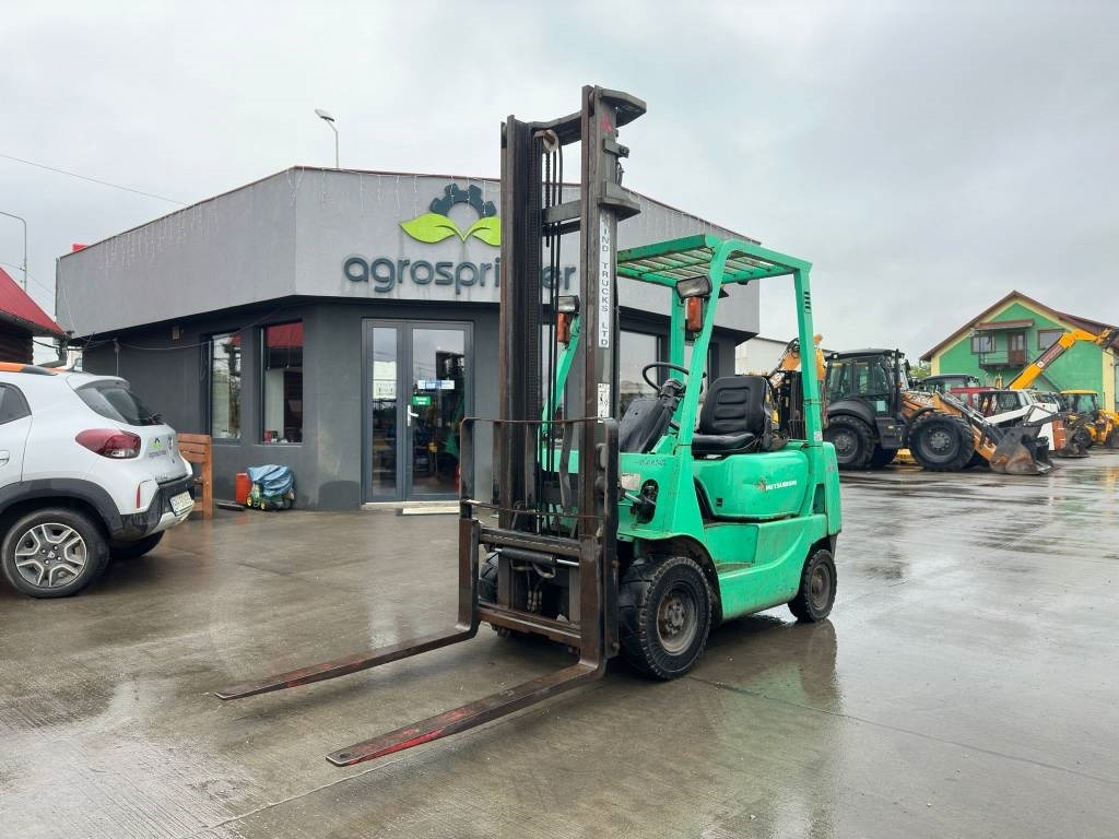 Mitsubishi FD15  - Carretilla elevadora diésel: foto 1 Mitsubishi FD15  - Carretilla elevadora diésel: foto 1