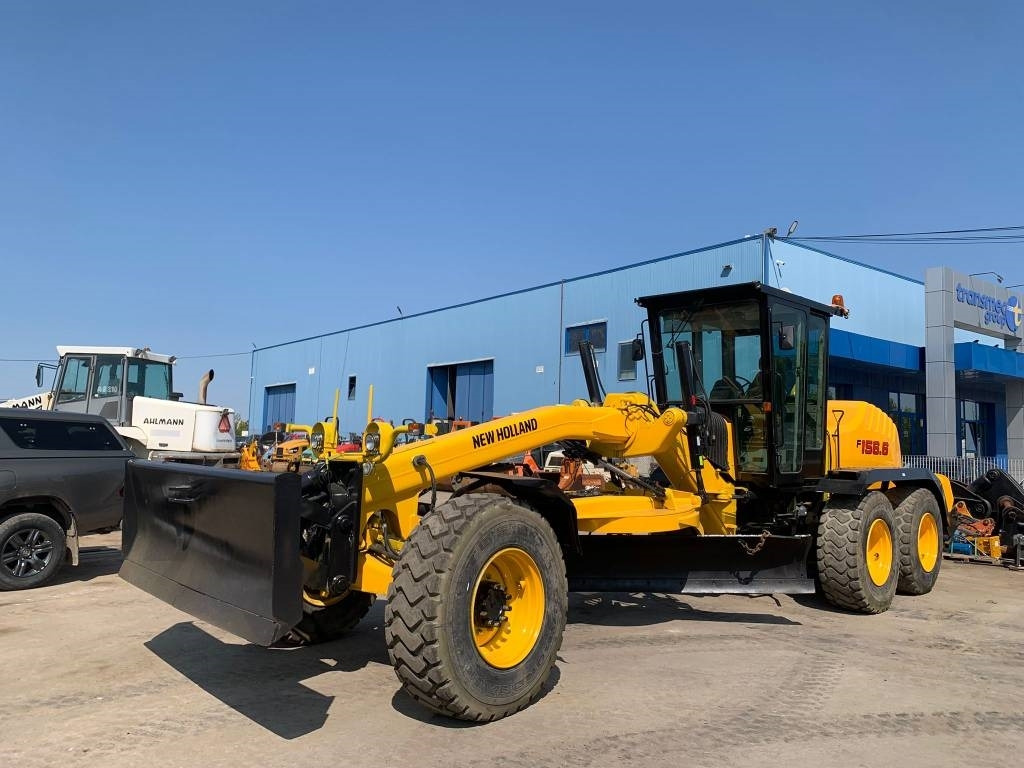 New Holland F 156.6 A - Grader: foto 5 New Holland F 156.6 A - Grader: foto 5