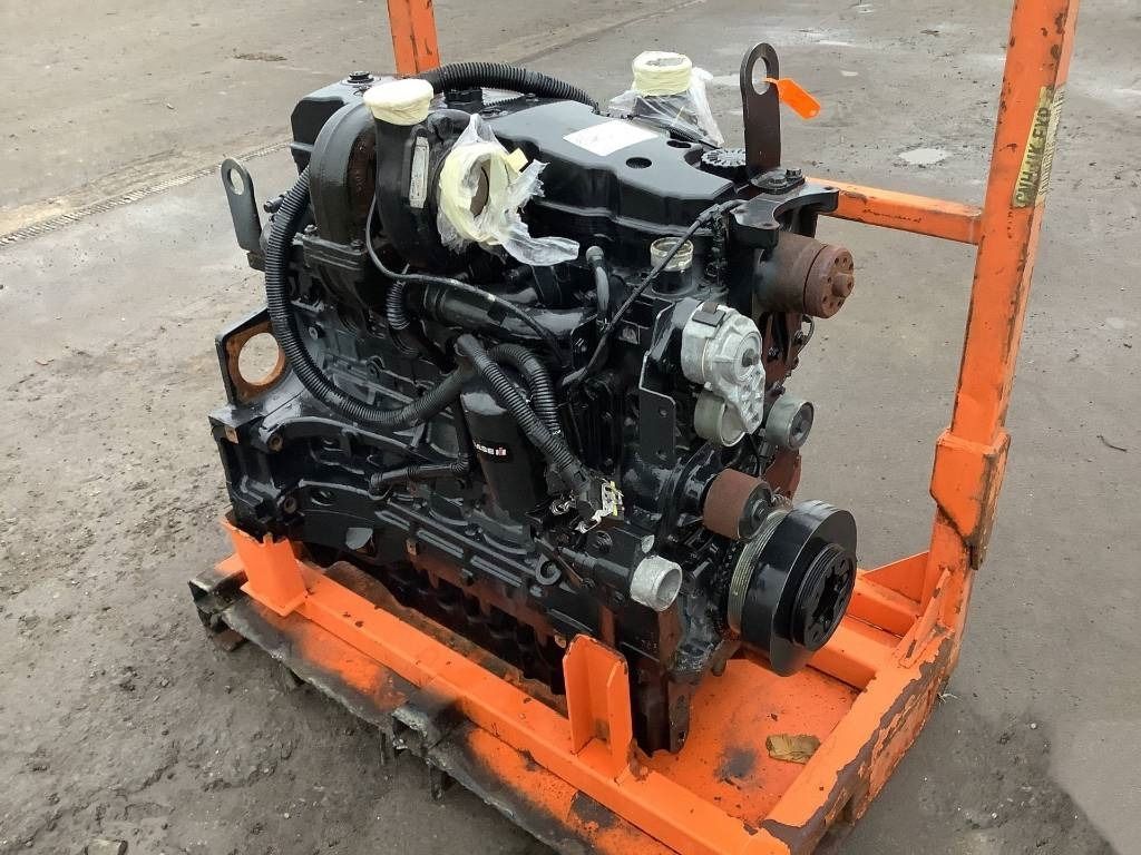 New Holland F4DFE613J*A0002 - Motor para Maquinaria de construcción: foto 1 New Holland F4DFE613J*A0002 - Motor para Maquinaria de construcción: foto 1