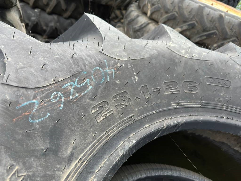 Pirelli 23.1/26 Harvester Tyres - Neumático para Maquinaria agrícola: foto 2 Pirelli 23.1/26 Harvester Tyres - Neumático para Maquinaria agrícola: foto 2