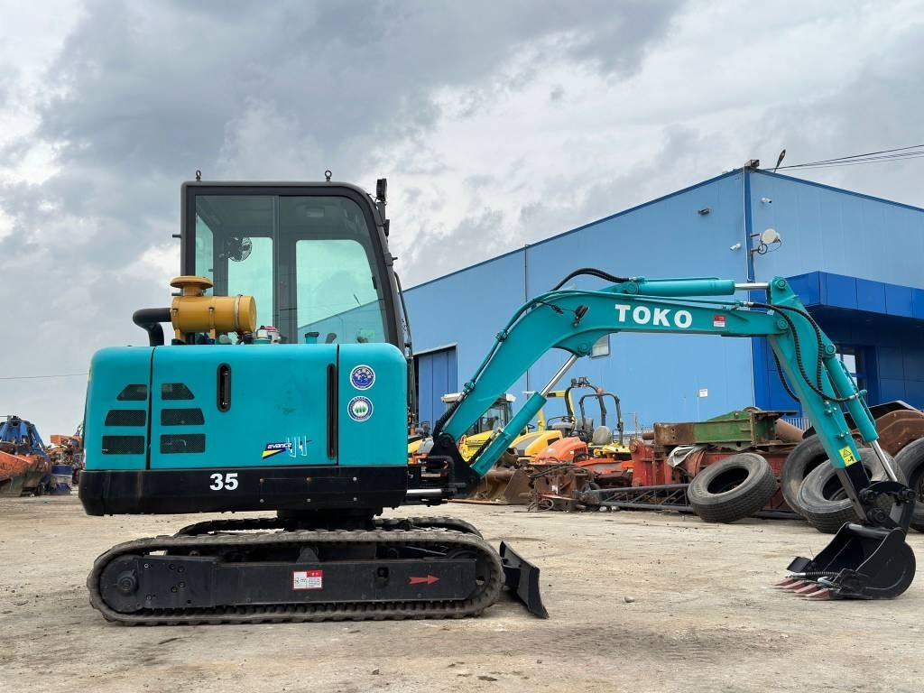 Toko 35 - Miniexcavadora: foto 5 Toko 35 - Miniexcavadora: foto 5