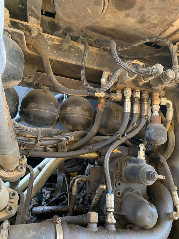 Dúmper articulado Volvo A 35 F: foto 15