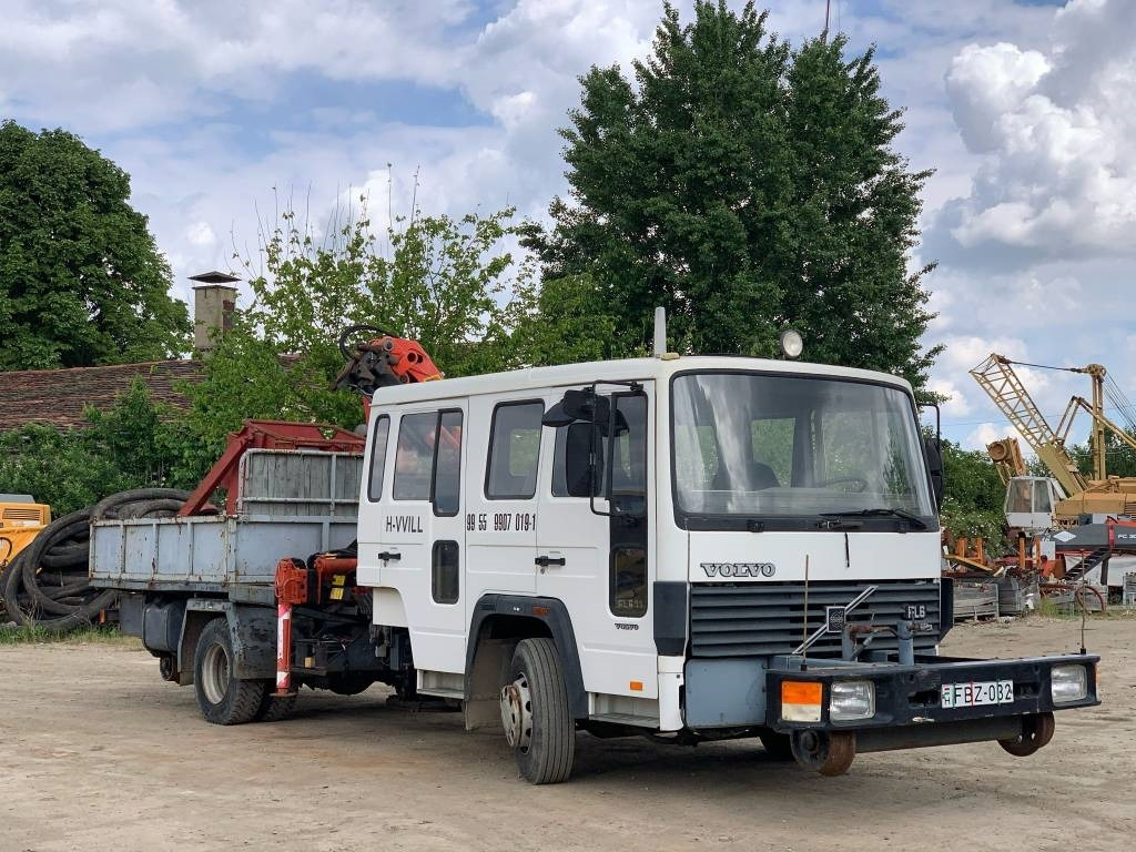 Volvo FL 611 Railway Truck - Camión grúa: foto 1 Volvo FL 611 Railway Truck - Camión grúa: foto 1