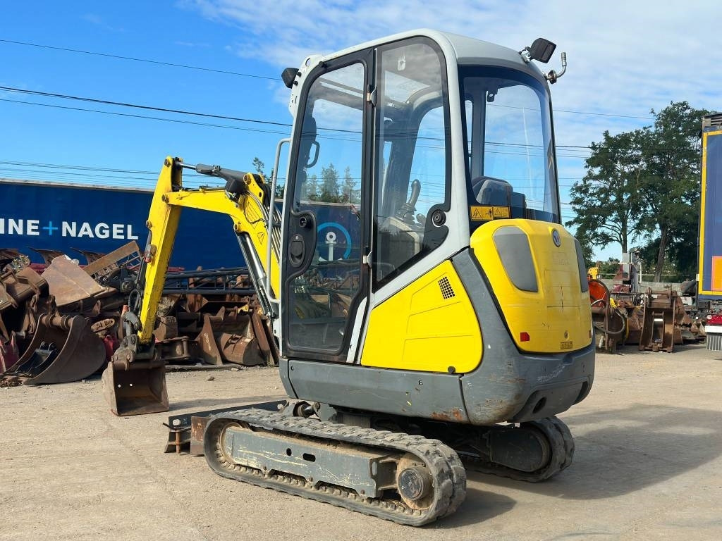 Wacker Neuson ET 18 - Miniexcavadora: foto 3 Wacker Neuson ET 18 - Miniexcavadora: foto 3