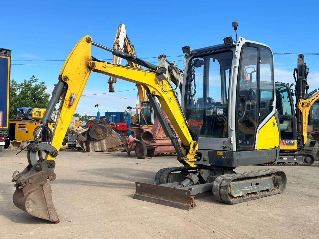 Wacker Neuson ET 18 - Miniexcavadora: foto 1 Wacker Neuson ET 18 - Miniexcavadora: foto 1