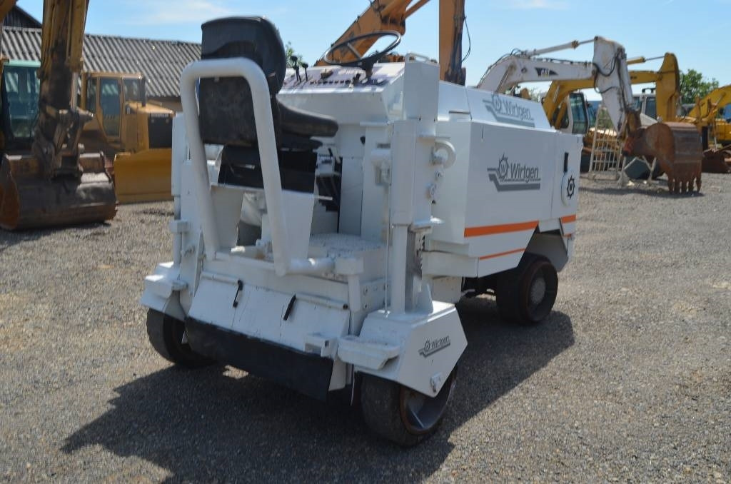 Wirtgen W1000L - Fresadora en frío: foto 4 Wirtgen W1000L - Fresadora en frío: foto 4