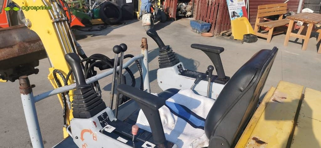 Yuchai YC15SCH-7 - Miniexcavadora: foto 5 Yuchai YC15SCH-7 - Miniexcavadora: foto 5