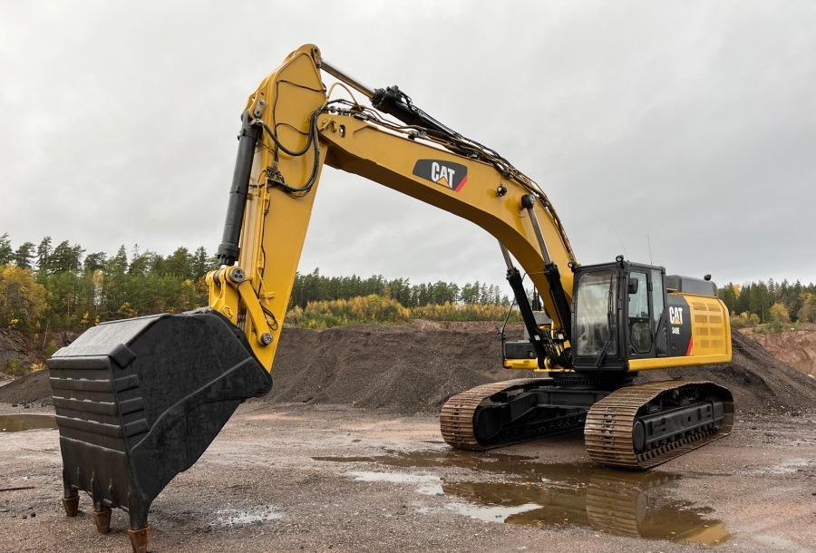 CATERPILLAR 349E - Excavadora de cadenas: foto 1 CATERPILLAR 349E - Excavadora de cadenas: foto 1