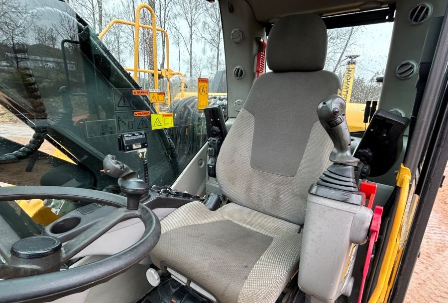 VOLVO EW160 D - Excavadora de ruedas: foto 5 VOLVO EW160 D - Excavadora de ruedas: foto 5