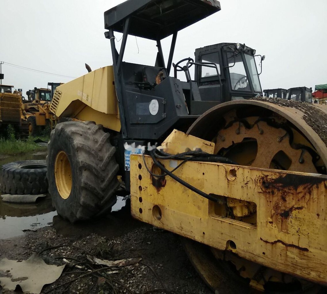 BOMAG 225-3 - Compactador: foto 1 BOMAG 225-3 - Compactador: foto 1