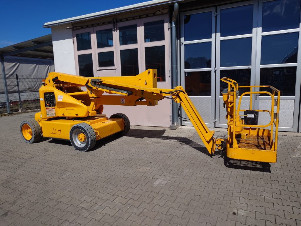 JLG M450AJ - Plataforma articulada: foto 1 JLG M450AJ - Plataforma articulada: foto 1
