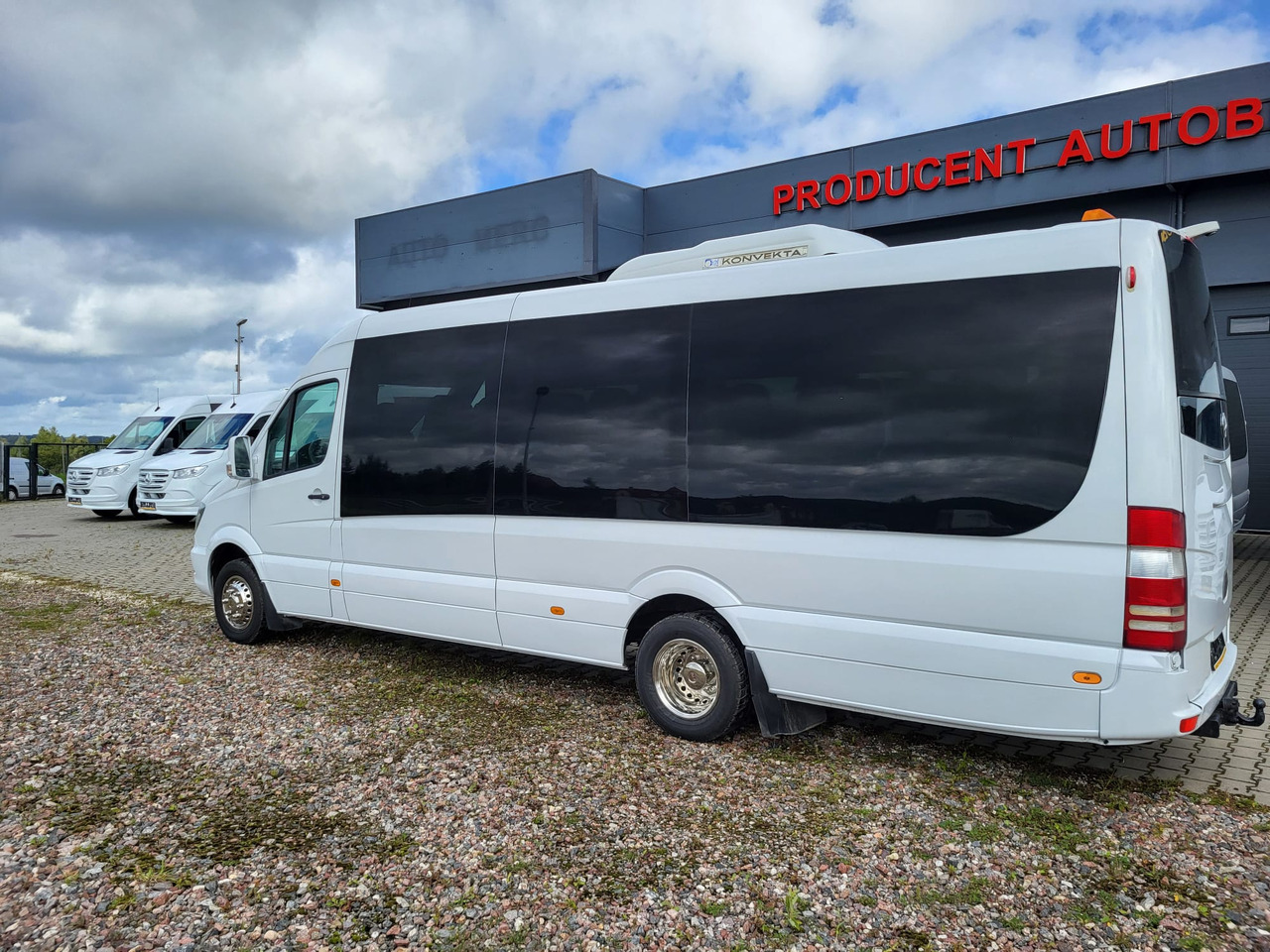 Mercedes-Benz Sprinter 519 CDI 24 seats - Autocar: foto 3 Mercedes-Benz Sprinter 519 CDI 24 seats - Autocar: foto 3