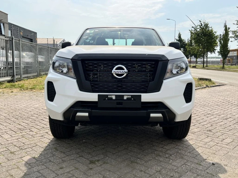 Leasing de Nissan Navara 4x4 - 22 UNITS - 2.5 D Double Cab - XE - EURO 2 - NEW!! READY FOR WORK!!! Nissan Navara 4x4 - 22 UNITS - 2.5 D Double Cab - XE - EURO 2 - NEW!! READY FOR WORK!!!: foto 7 Leasing de Nissan Navara 4x4 - 22 UNITS - 2.5 D Double Cab - XE - EURO 2 - NEW!! READY FOR WORK!!! Nissan Navara 4x4 - 22 UNITS - 2.5 D Double Cab - XE - EURO 2 - NEW!! READY FOR WORK!!!: foto 7