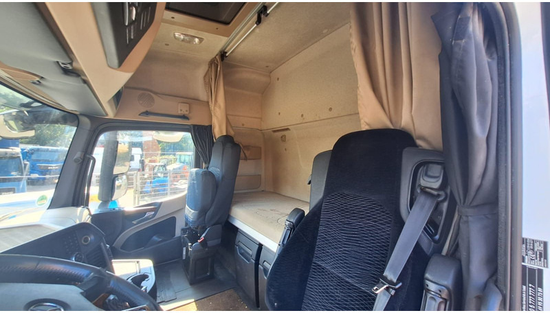 Cabeza tractora Mercedes-Benz 1851Actros 4 2-Achser SZM: foto 10