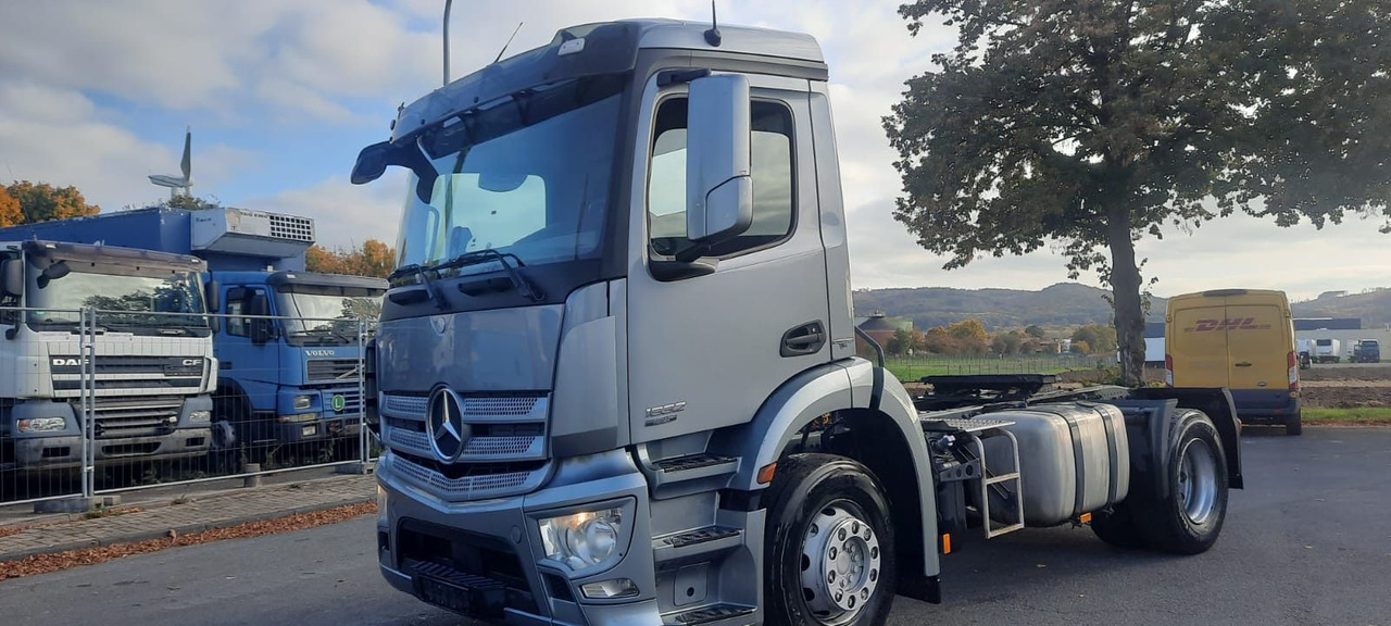 Mercedes-Benz Actros 1832LS E6 - Cabeza tractora: foto 1 Mercedes-Benz Actros 1832LS E6 - Cabeza tractora: foto 1