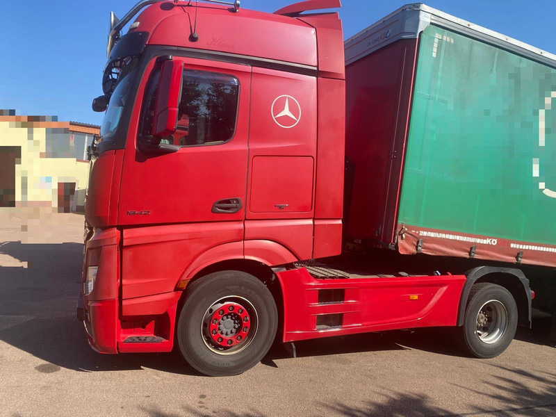 Mercedes-Benz Actros 4 2-Achser 1842 4x2 SZM Big Hause - Cabeza tractora: foto 2 Mercedes-Benz Actros 4 2-Achser 1842 4x2 SZM Big Hause - Cabeza tractora: foto 2